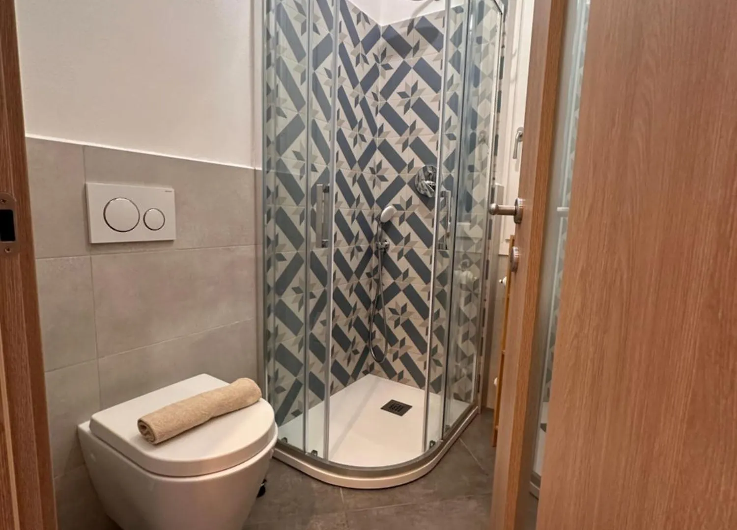 Casa Ling -Ac - Parking-2Bathrooms Όπως
